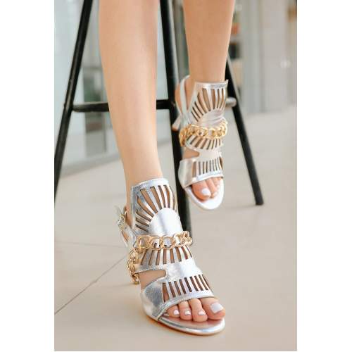 Gümüş Cilt Topuklu Ayakkabı