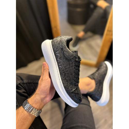 Yüksek Taban Harf Desenli Günlük Ayakkabı Siyah (Beyaz Taban) Yüksek Taban Harf Desenli Günlük Ayakkabı Siyah (Beyaz Taban)