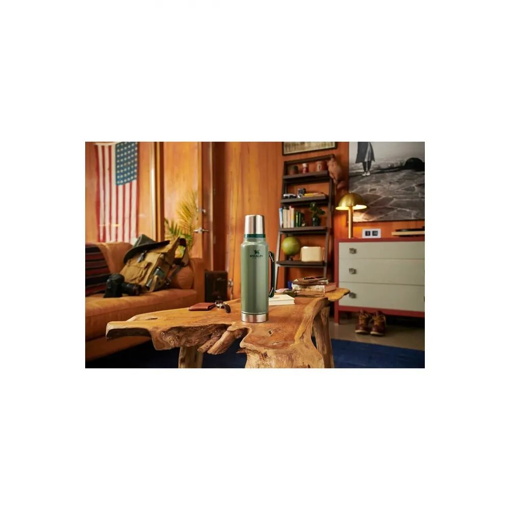 Stanley Klasik Vakumlu 1.9 lt Paslanmaz Çelik Yeşil Termos